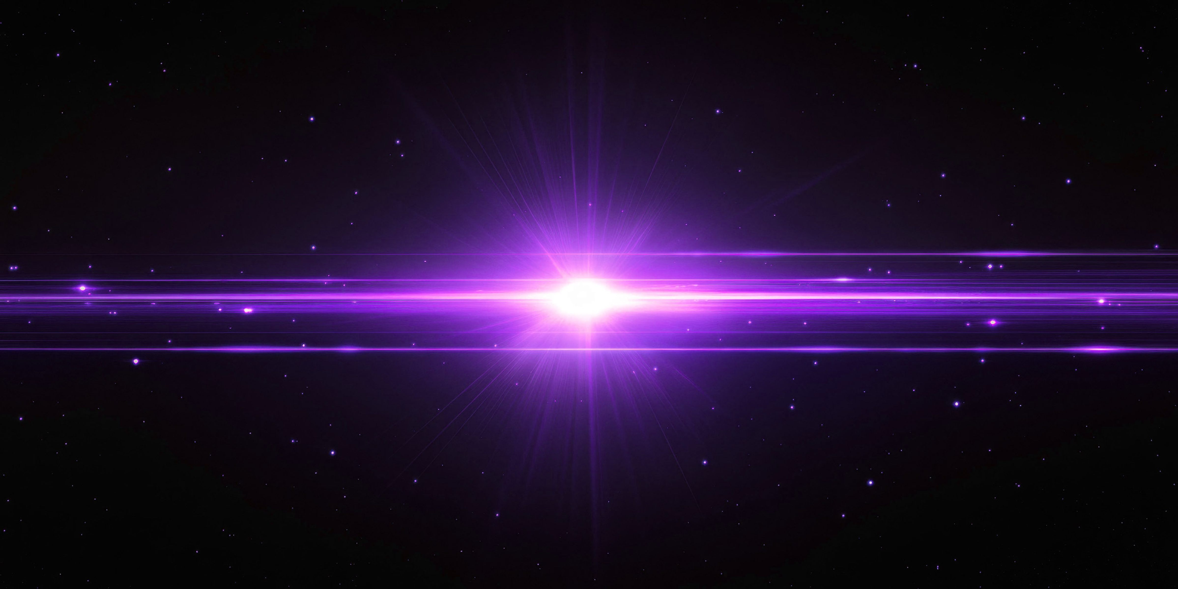 Schwarzer Hintergrund mit Sternen und hellem Licht mit violettem Schein in der Mitte